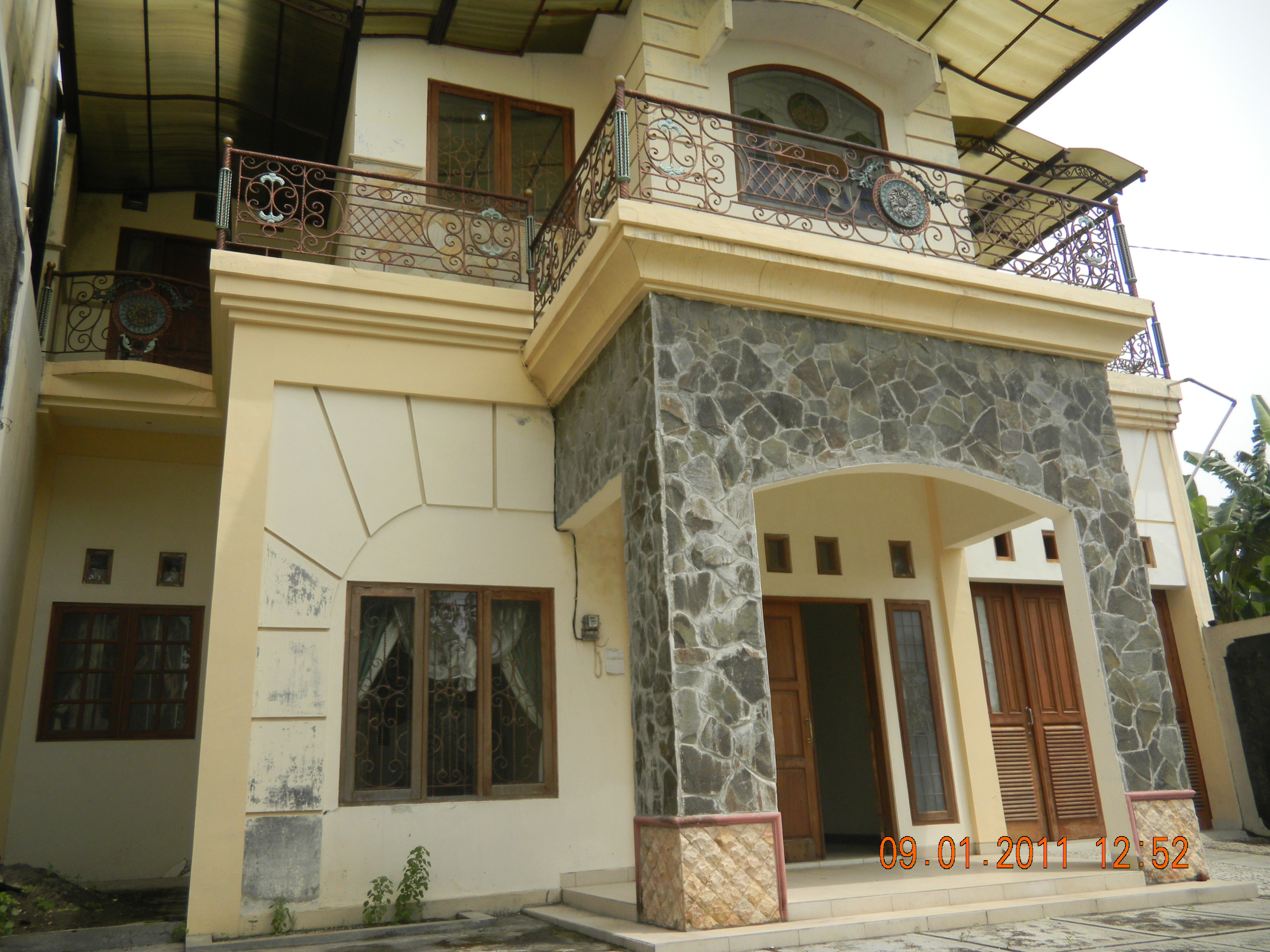 Disewakan Rumah 2 lantai di Wojo Yogyakarta Jual 
